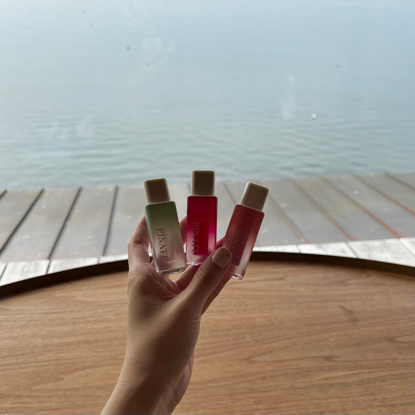 ナチュラルブルームリップオイルセラム 3色セット/PINATE/リップグロスを使ったクチコミ(2枚目)