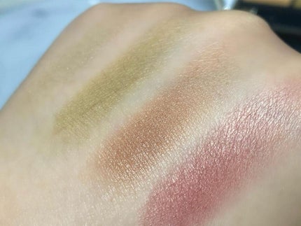 acchan on LIPS 「.8/6に全国発売されたSUQQUの秋コレ。私はシグニチャーカ..」(5枚目)