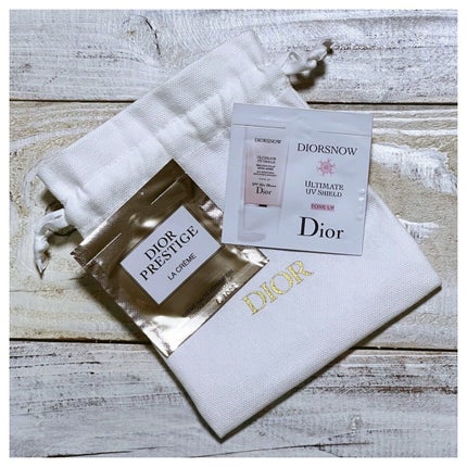 【旧】スノー UVシールド トーンアップ 50+/Dior/日焼け止めミルクを使ったクチコミ(3枚目)