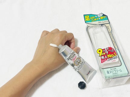 薬用足指さらさらクリーム/デオナチュレ/デオドラント・制汗剤を使ったクチコミ(2枚目)