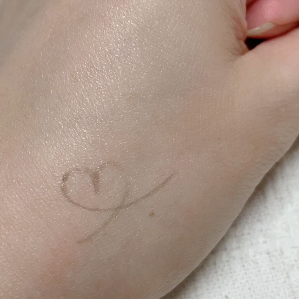 ZEESEA カラーリキッドアイライナーのクチコミ「ZEESEA カラーリキッドアイライナー
スモーキーグレー

まずは静止画の投稿。
ん？色薄い.....」（3枚目）