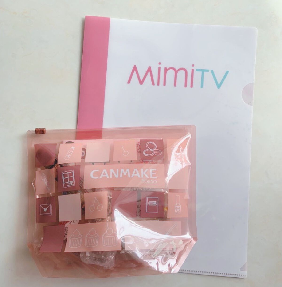 カラフルネイルズ/キャンメイク/マニキュアを使ったクチコミ(2枚目)