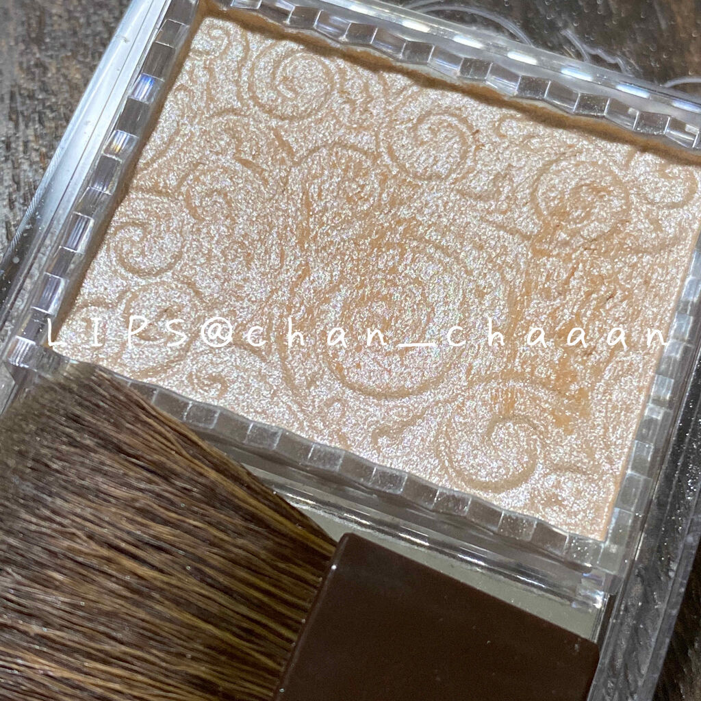 パールグロウハイライト/CEZANNE/パウダーハイライトを使ったクチコミ（2枚目）