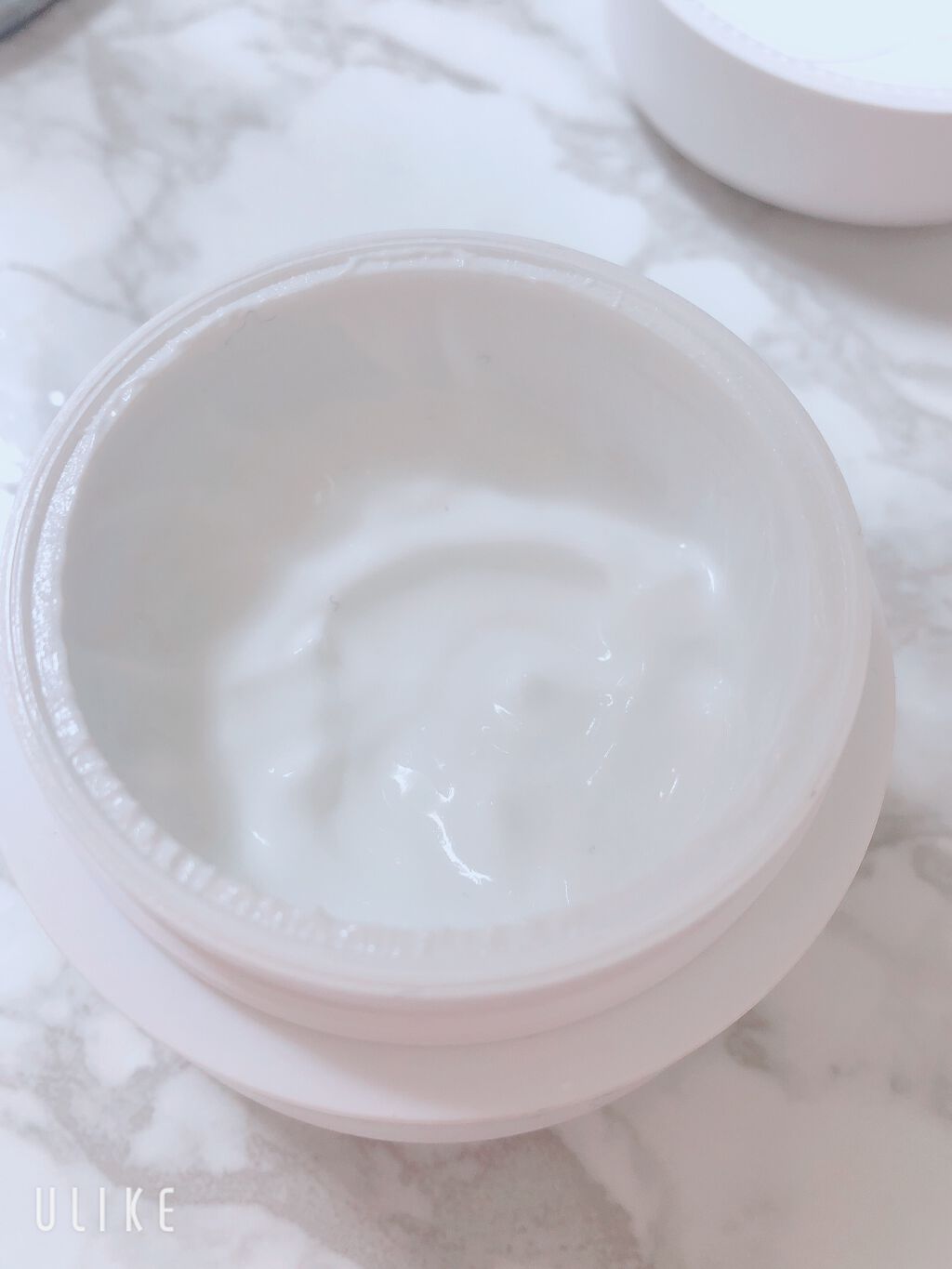 レッツスキン ホワイト ミルククリーム/SHINBEE JAPAN /フェイスクリームを使ったクチコミ（2枚目）