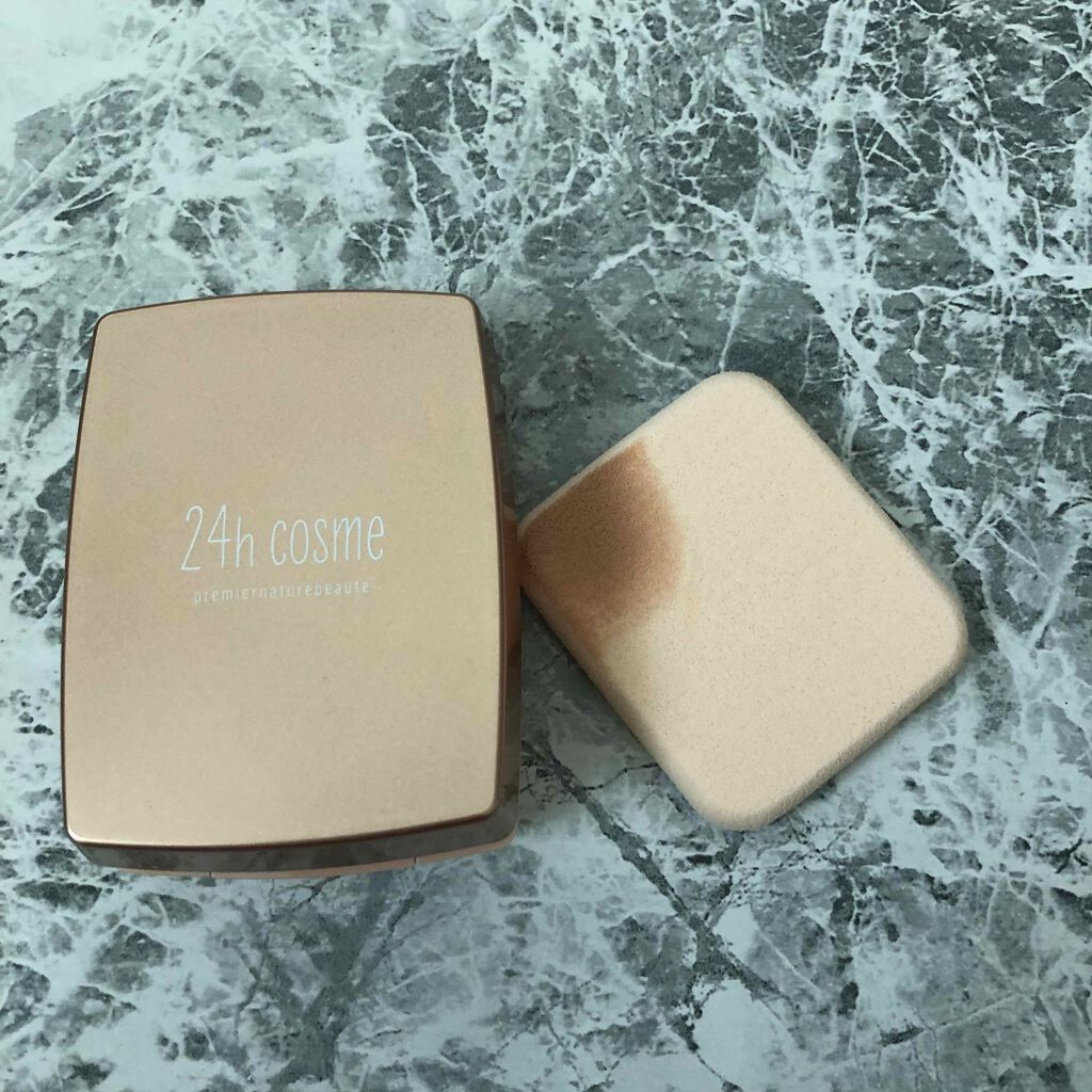 24h cosme 24 ミネラルモイストパウダーファンデのクチコミ「24ミネラルモイストパウダーファンデーションを使用しました✨

2020年3月26日に発売にな.....」（3枚目）