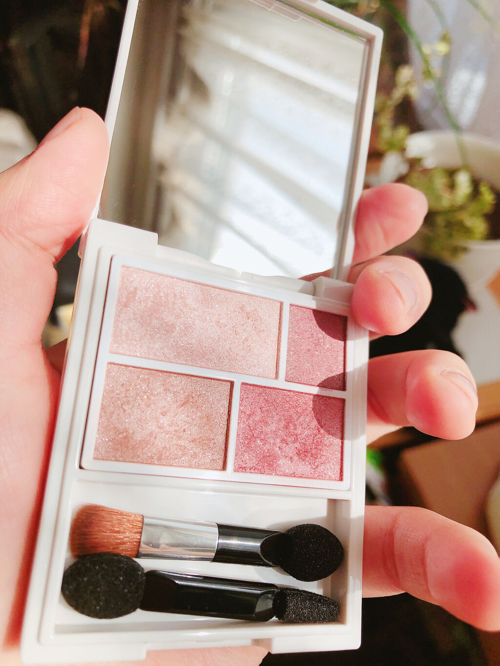 ミネラルシルクアイズパレット/ヴァントルテ/アイシャドウパレットを使ったクチコミ（3枚目）