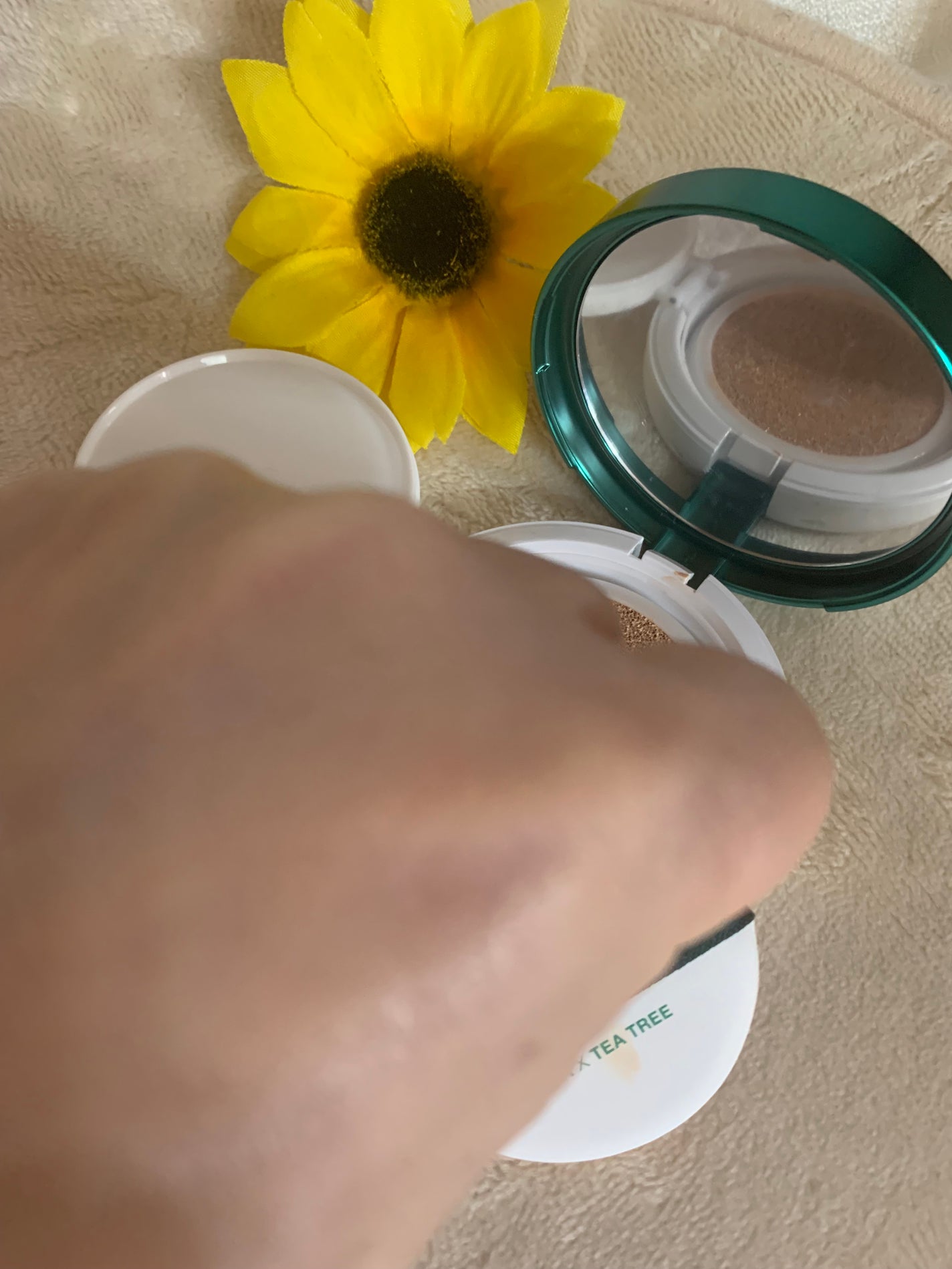 スーパーシカクッション/MEDICUBE/クッションファンデーションを使ったクチコミ(2枚目)