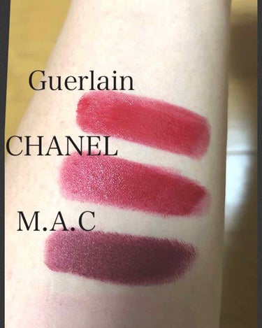 ラ プティット ローブ ノワール リップ/GUERLAIN/口紅を使ったクチコミ（2枚目）