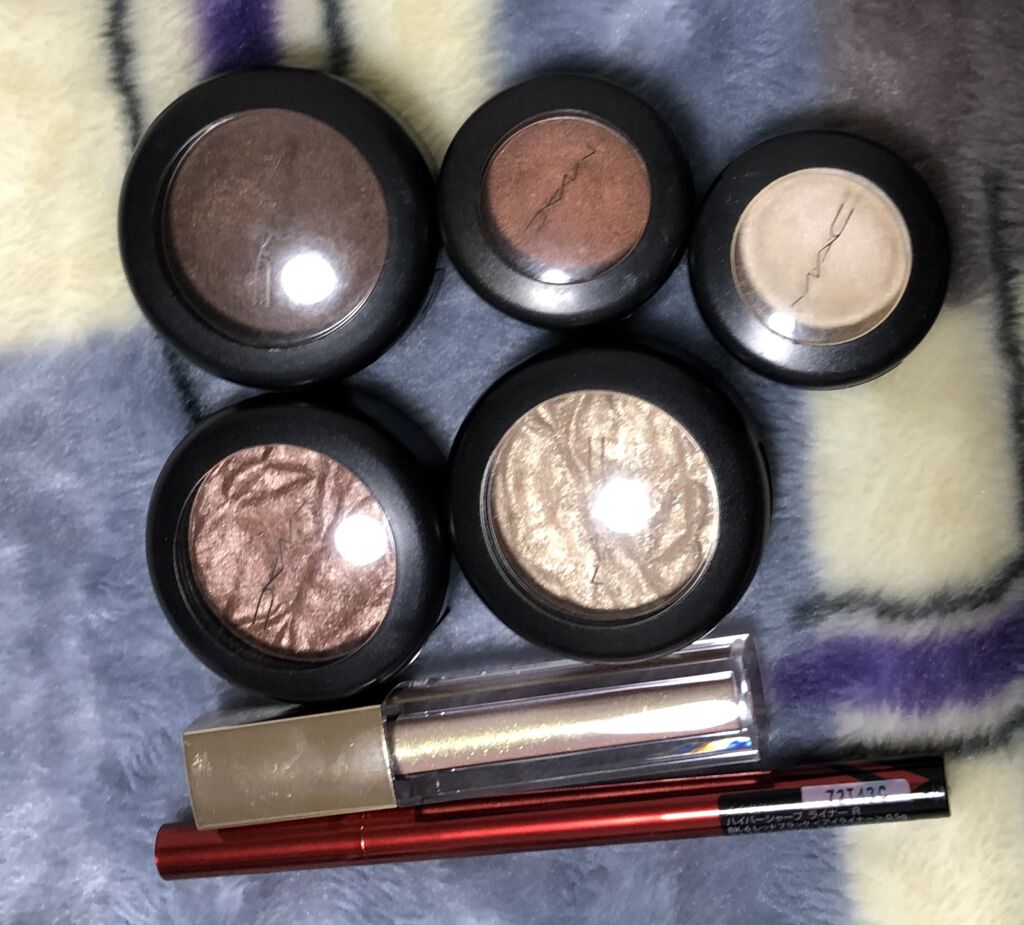フォイルド シャドウ/M・A・C/単色アイシャドウを使ったクチコミ（1枚目）