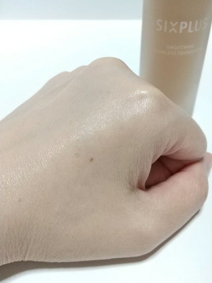 SIXPLUS スムージング フローレス リキッドファンデーション/SIXPLUS/リキッドファンデーションを使ったクチコミ(5枚目)