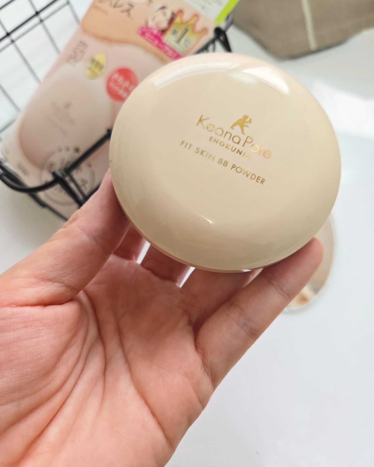 毛穴パテ職人 フィットスキンBBパウダー/毛穴パテ職人/プレストパウダーを使ったクチコミ(2枚目)