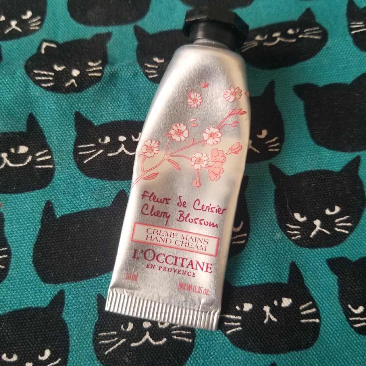 チェリーブロッサム ソフトハンドクリーム 30ml/L'OCCITANE/ハンドクリームを使ったクチコミ（1枚目）