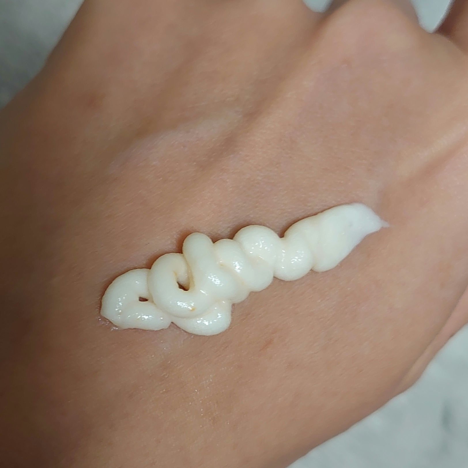 レチノーラゲンアンプルショット洗顔フォーム/P.CALM/洗顔フォームを使ったクチコミ（2枚目）