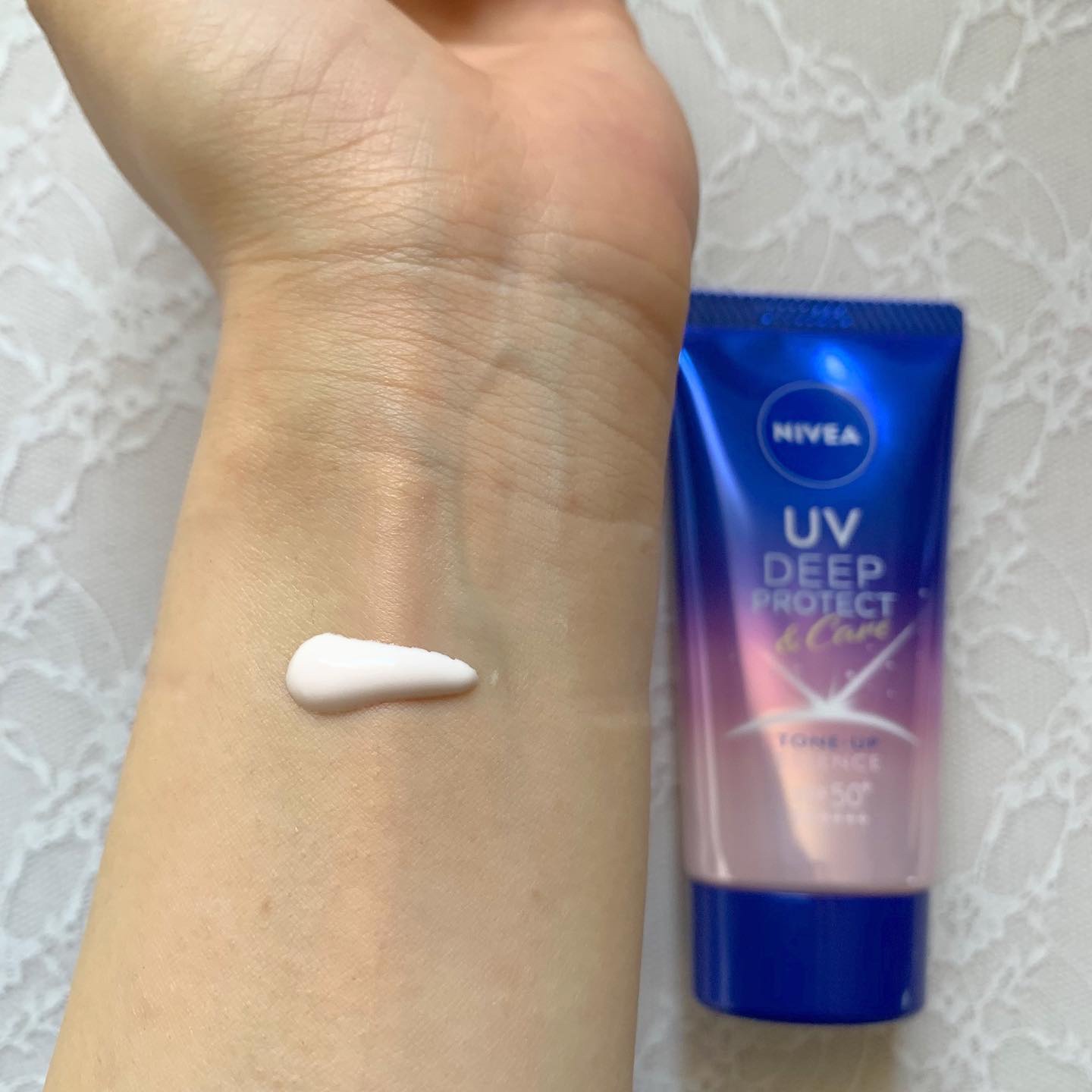 ニベアUV ディープ プロテクト＆ケア トーンアップ エッセンス/ニベア/日焼け止めローションを使ったクチコミ（3枚目）