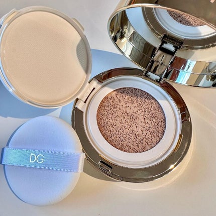 DOLCE&GABBANA BEAUTY ソーラーグロウ ヘルシーグロウ クッションファンデーションのクチコミ「.
\ パフがとにかく最高のクッションファンデ /
〖𝔻𝕆𝕃ℂ𝔼 & 𝔾𝔸𝔹𝔹𝔸ℕ𝔸〗
 .....」(3枚目)