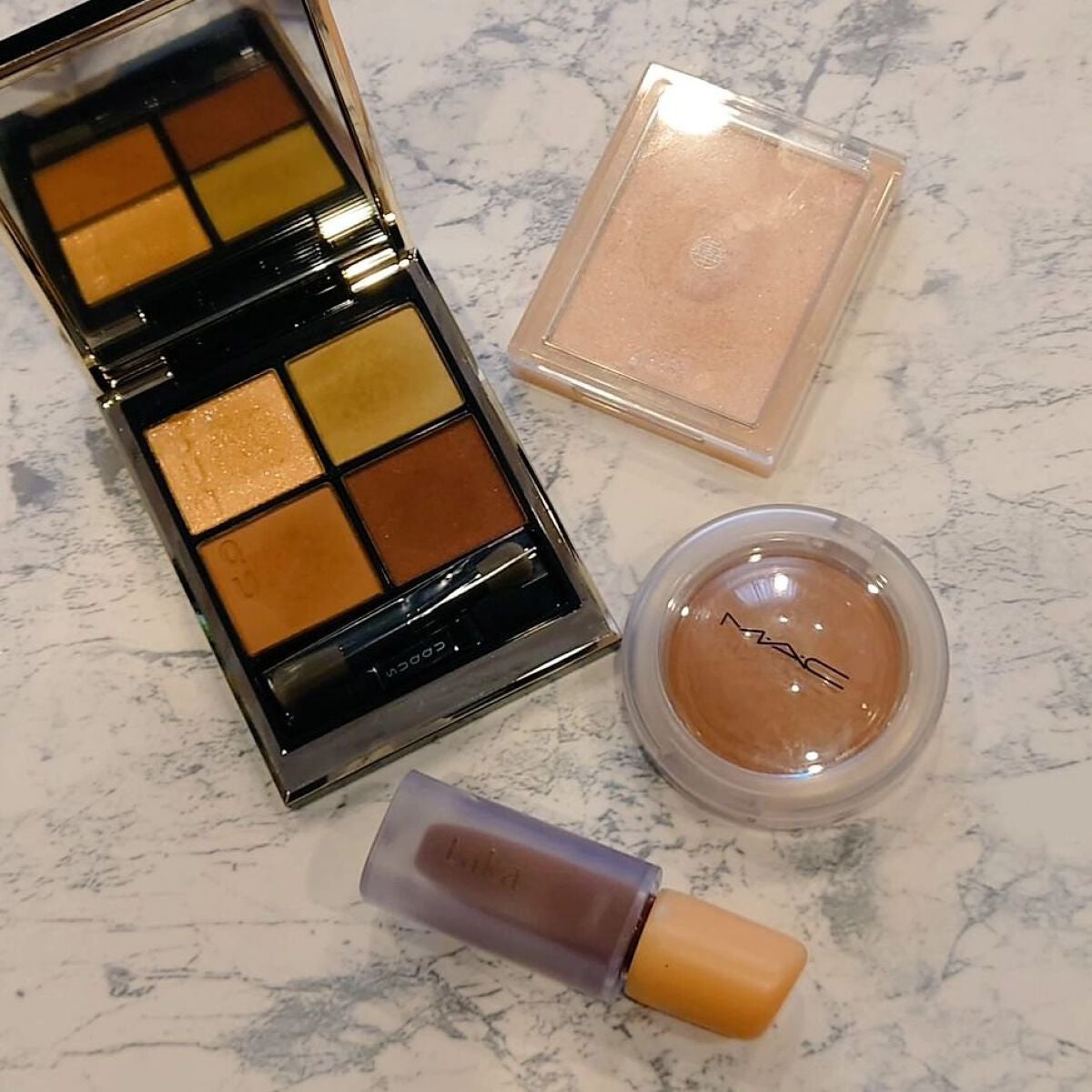 シグニチャー カラー アイズ/SUQQU/アイシャドウパレットを使ったクチコミ(3枚目)