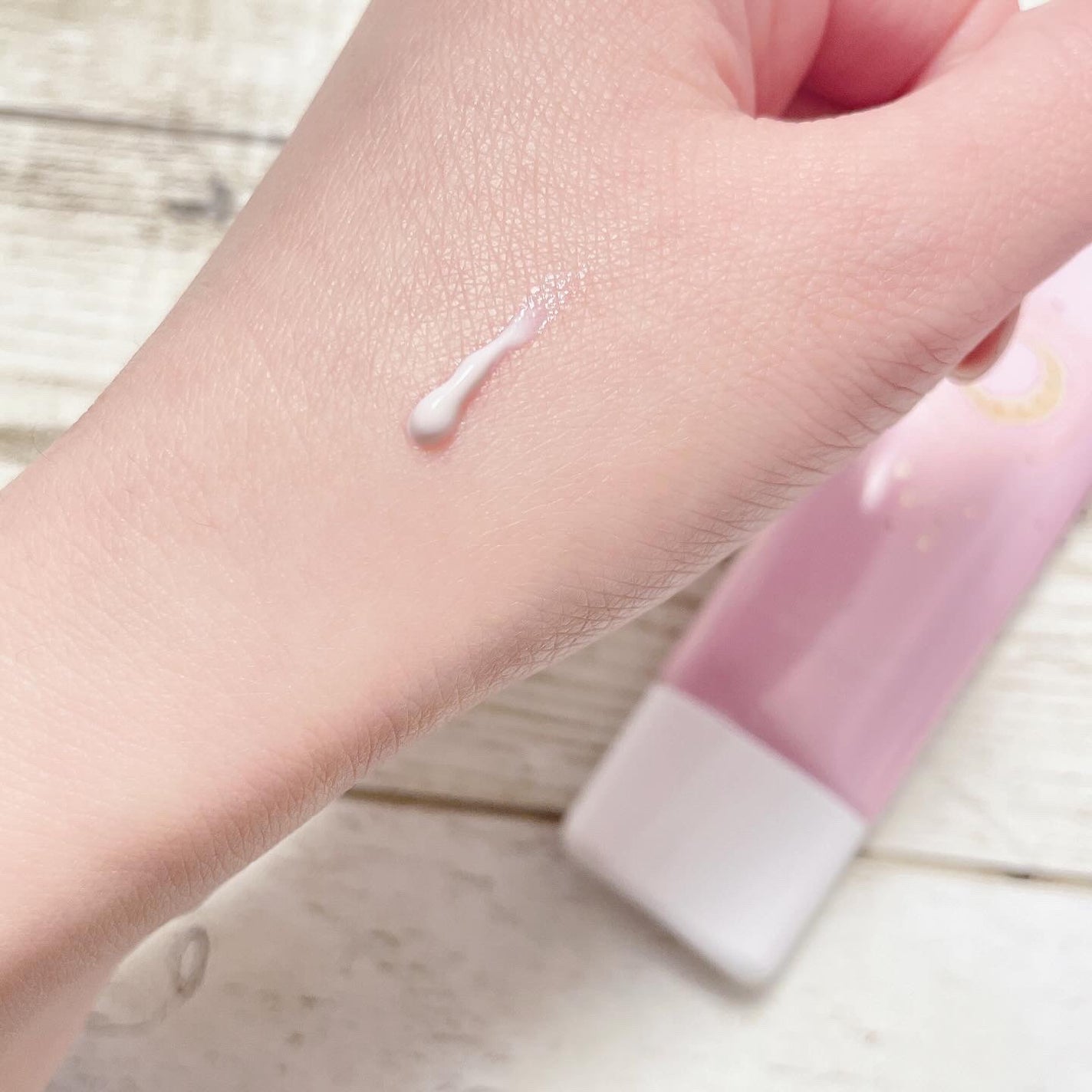 コラーゲンモイスチャーカラーコントロール/illuN/化粧下地を使ったクチコミ(2枚目)