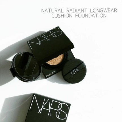NARS ナチュラルラディアント ロングウェア クッションファンデーションのクチコミ「
NARS
『ナチュラルラディアント ロングウェア クッションファンデーション』
ツヤやか.....」(1枚目)