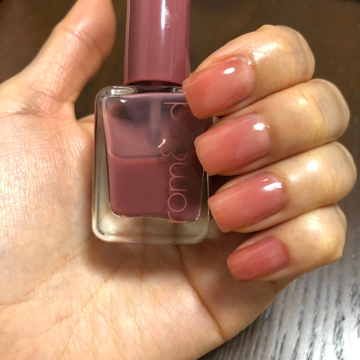 ムードペブルネイル/rom&nd/マニキュアを使ったクチコミ(1枚目)