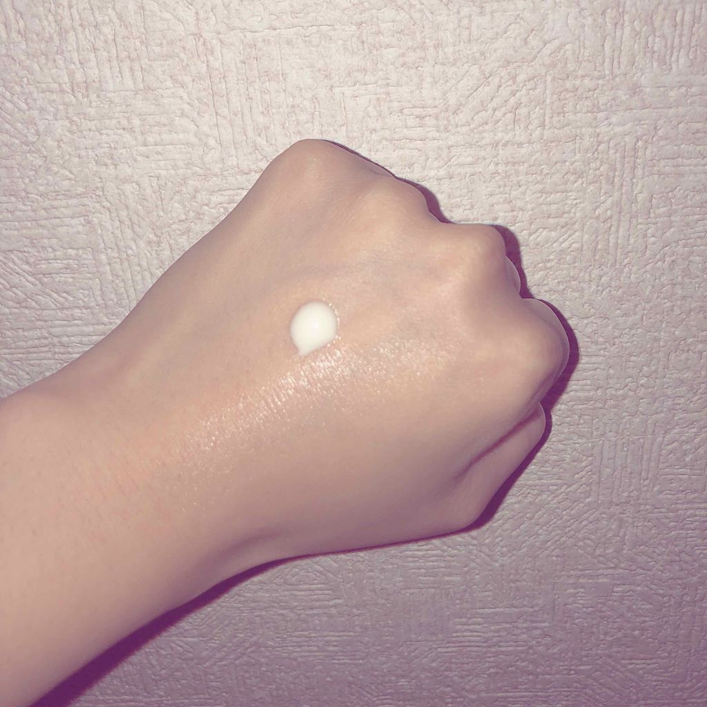 サラフィットUV さらさらエッセンス アクアフローラルの香り/スキンアクア/日焼け止め・UVケアを使ったクチコミ(2枚目)