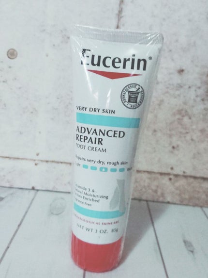 アドバンスドリペアフットクリーム/Eucerin/レッグ・フットケアを使ったクチコミ(1枚目)