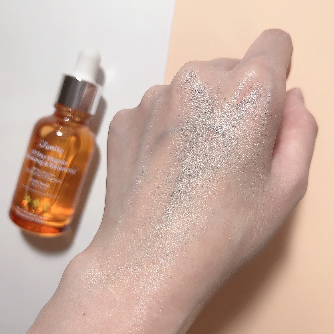 オールデイビタミンブライトニング&バランシングフェイシャルセラム/JUMISO/美容液を使ったクチコミ(4枚目)