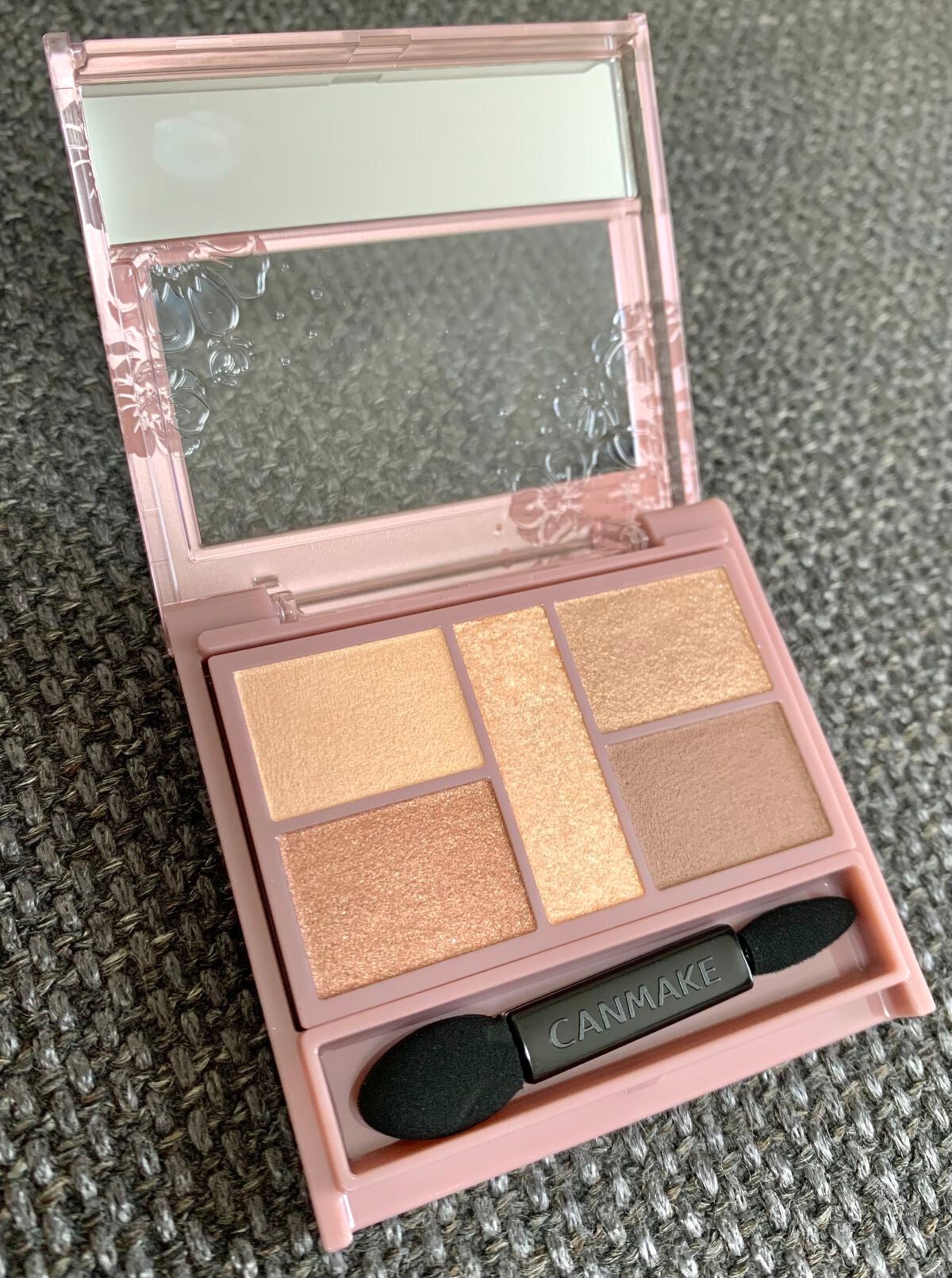 パーフェクトスタイリストアイズ/キャンメイク/アイシャドウパレットを使ったクチコミ(4枚目)