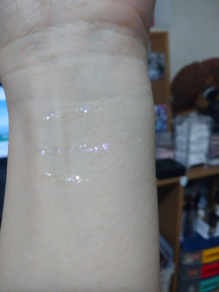 グリッターライナー(MFL リキッドアイシャドウ)/moitiful/グリッターを使ったクチコミ(2枚目)