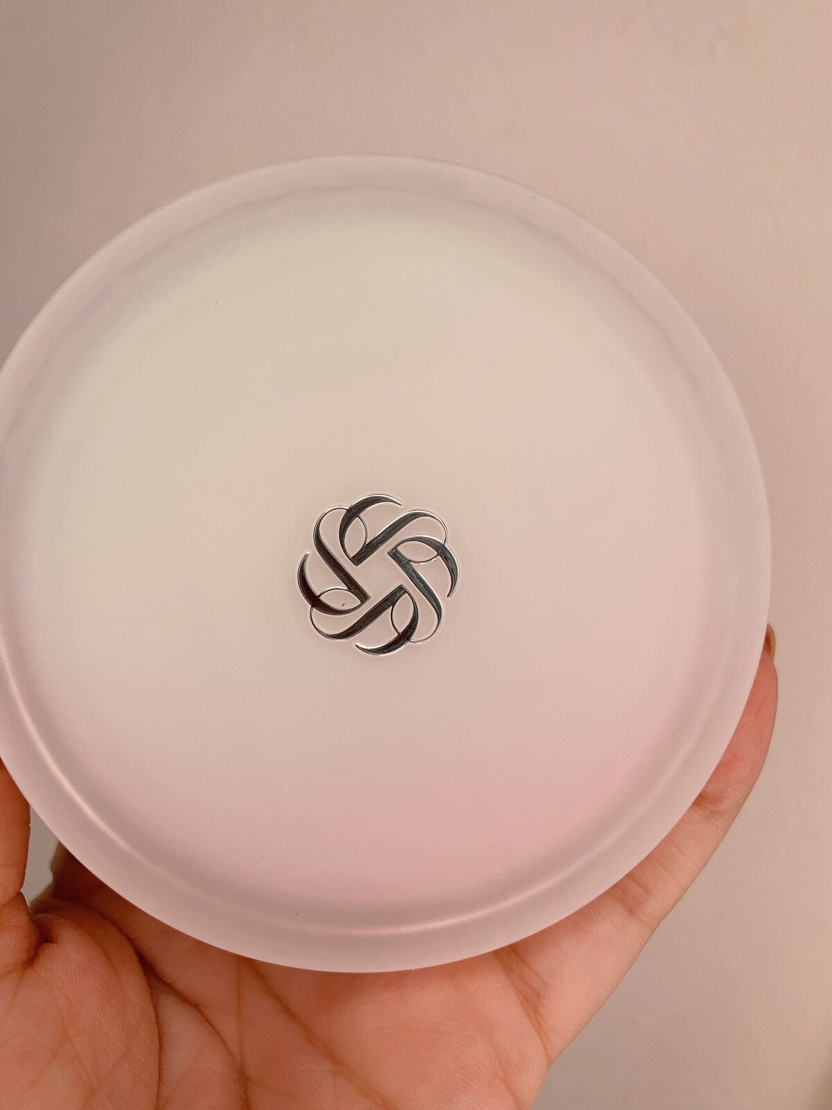 ＡＱ　オーラ リフレクター/DECORTÉ/プレストパウダーを使ったクチコミ（3枚目）