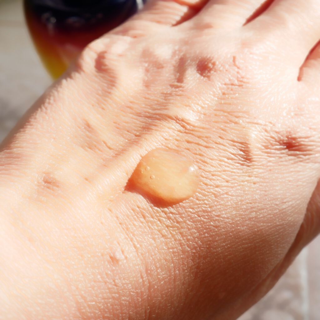 イモーテル オーバーナイトリセットセラム/L'OCCITANE/美容液を使ったクチコミ(6枚目)