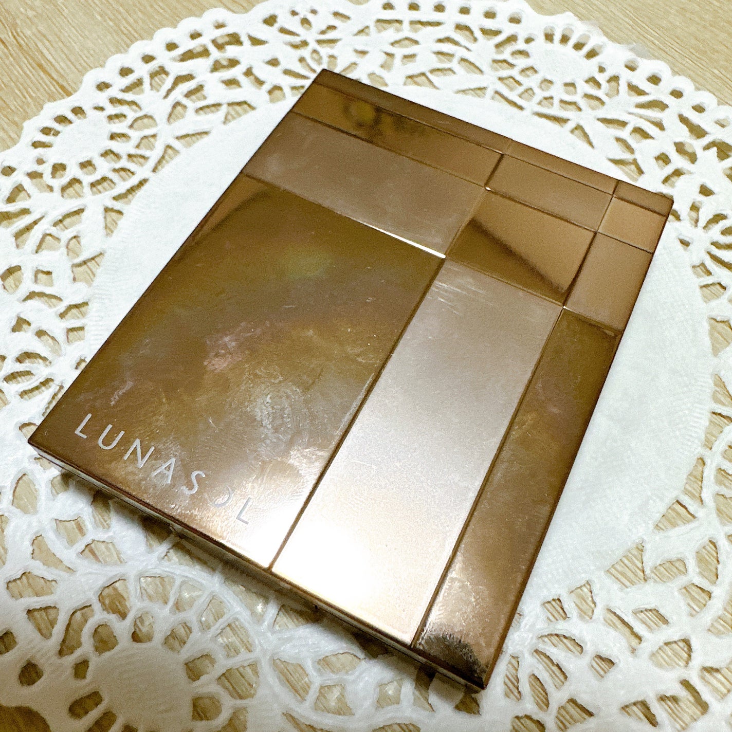 スキンモデリングアイズ/LUNASOL/アイシャドウパレットを使ったクチコミ(2枚目)