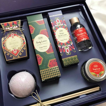 SABON ホリデーギフト シュガー・プラムのクチコミ「・
#sabon 
#サボン 
#ホリデーギフト 
去年に引き続き、
サボンの#クリ.....」(3枚目)
