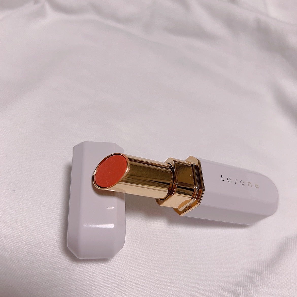 トーン ペタル エッセンス リップ/to/one/口紅を使ったクチコミ(1枚目)