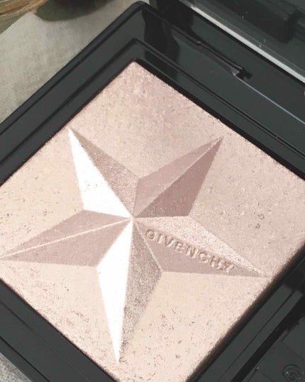 ミスティック・グロウ・パウダー/GIVENCHY/プレストパウダーを使ったクチコミ(2枚目)