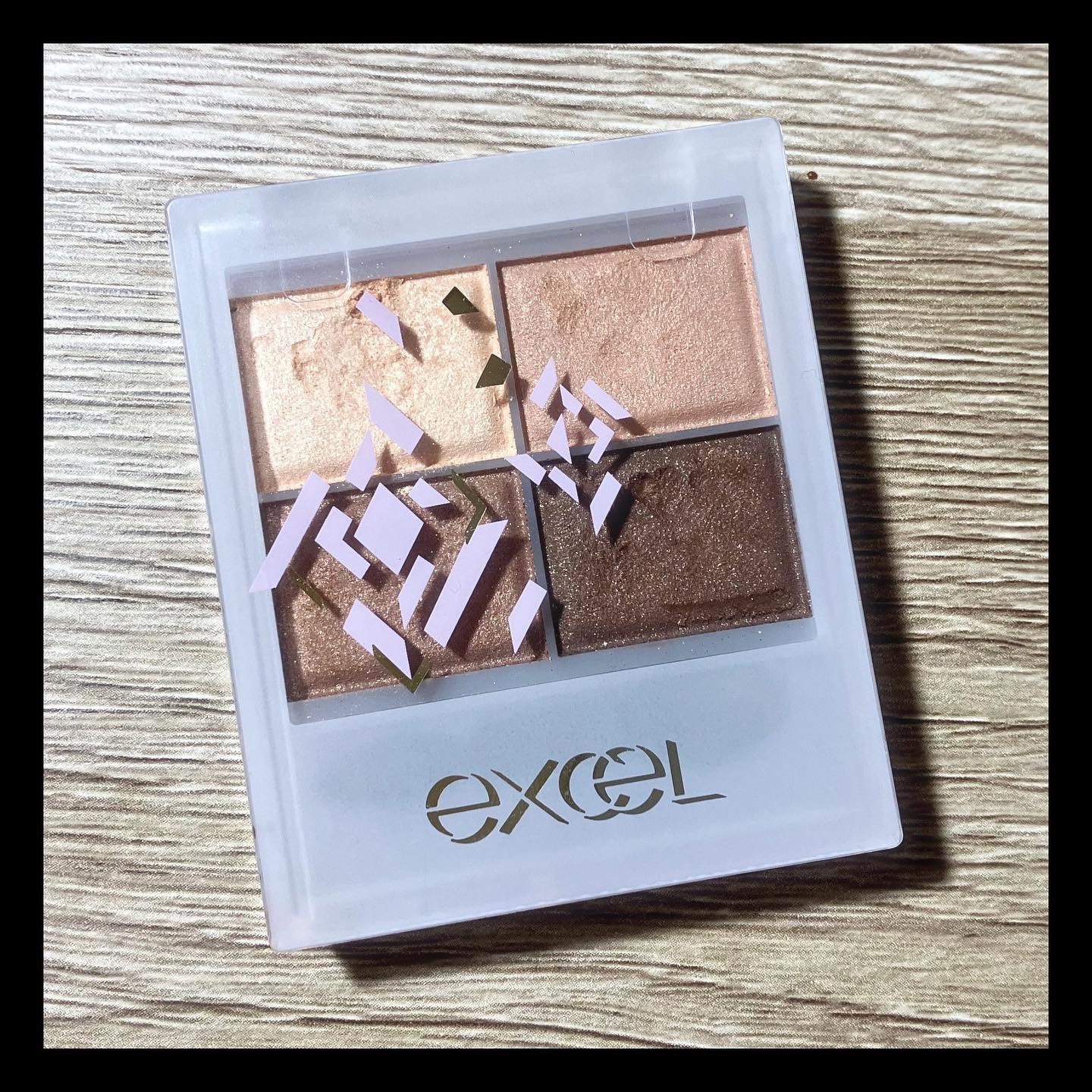 スキニーリッチシャドウ SR03'23 ロイヤルブラウン(限定デザイン)/excel/アイシャドウパレットを使ったクチコミ（1枚目）