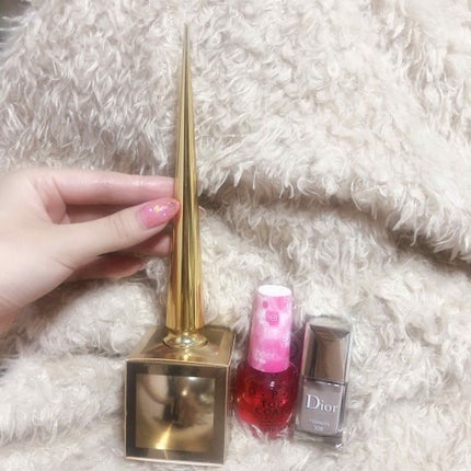 ネイルカラー ゴールドマニア/クリスチャン ルブタン/マニキュアを使ったクチコミ(3枚目)