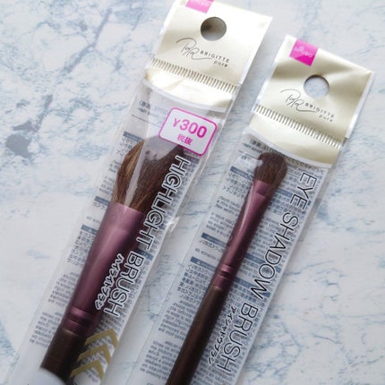 メイクブラシ 馬毛/DAISO/その他化粧小物を使ったクチコミ(2枚目)
