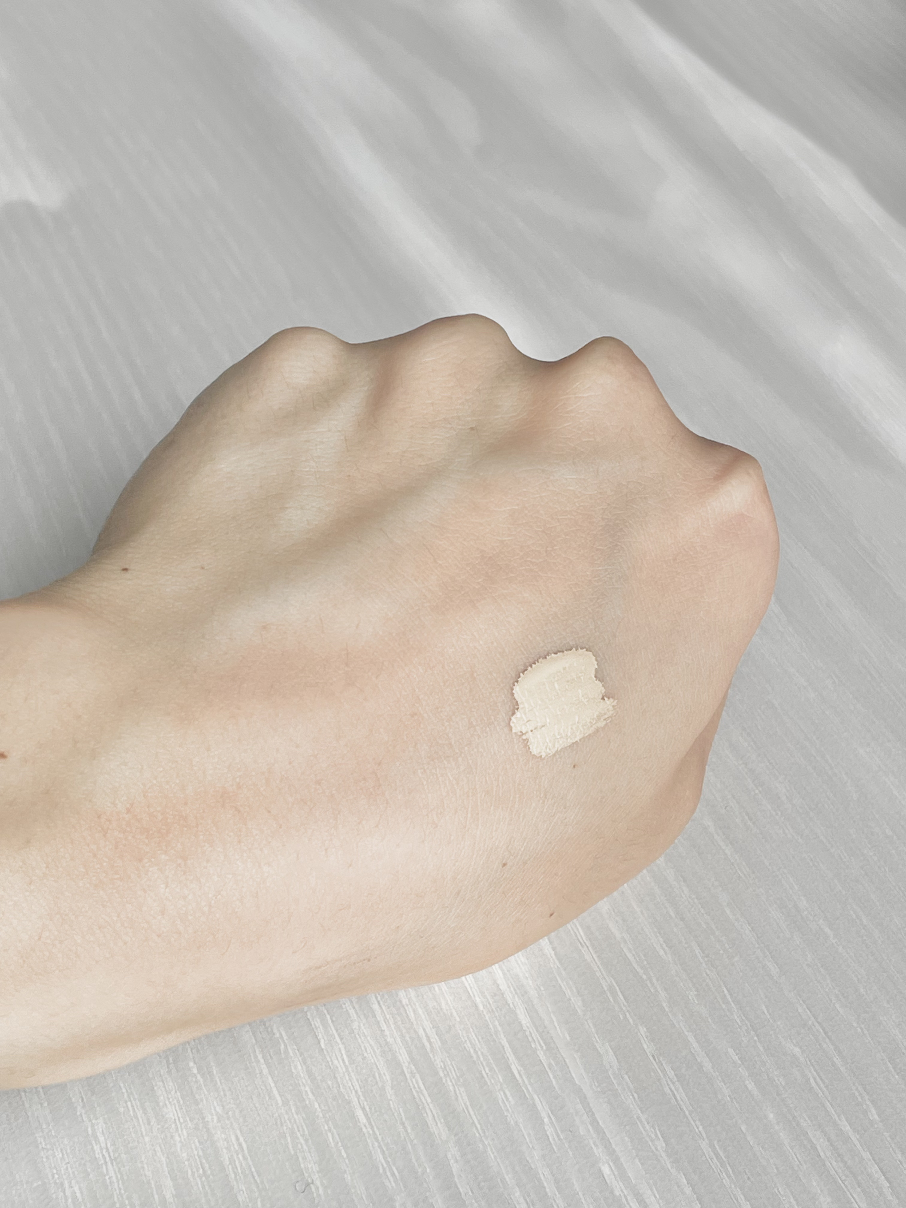 ロングラスティングチップコンシーラー 0.7 アイボリー/LUNA/リキッドコンシーラーを使ったクチコミ（3枚目）