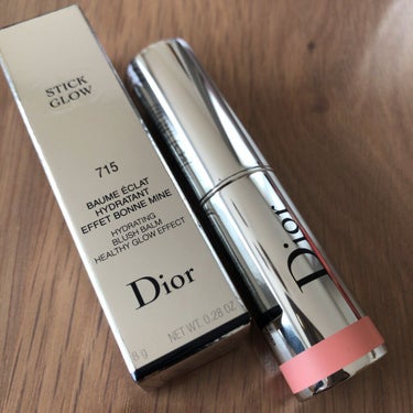 スティック グロウ 715 コーラル グロウ(オンラインブティック限定品）/Dior/ジェル・クリームチークを使ったクチコミ（1枚目）