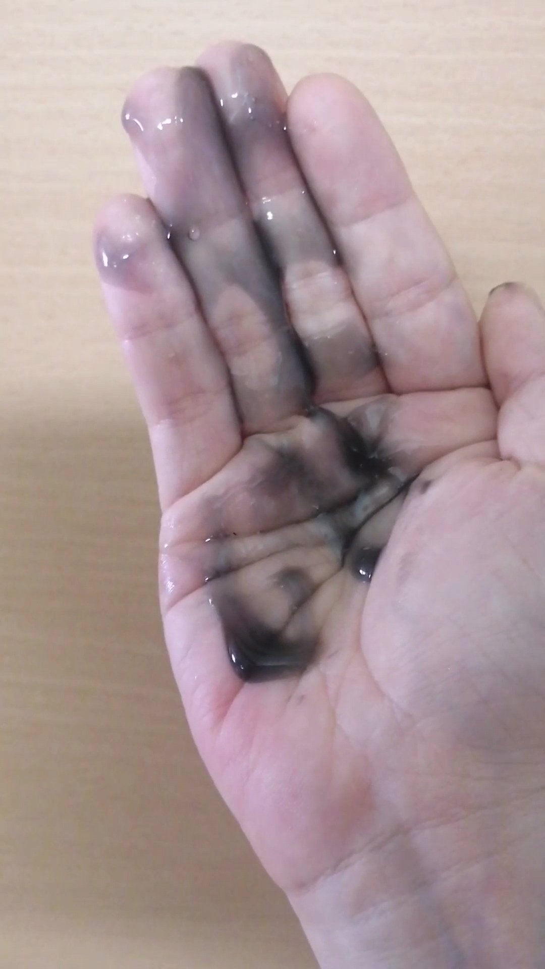 おうちdeエステ 肌をなめらかにするマッサージ洗顔ジェル 炭/ビオレ/その他洗顔料を使ったクチコミ(5枚目)