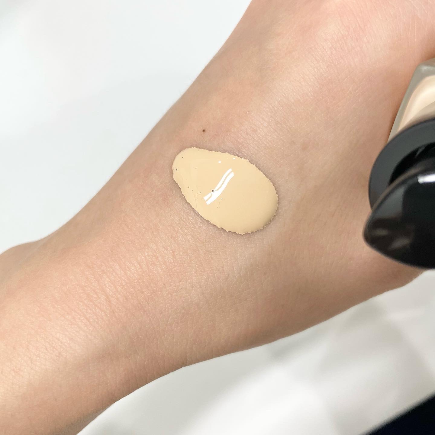 タンイドル ウルトラ ウェア リキッド/LANCOME/リキッドファンデーションを使ったクチコミ（2枚目）