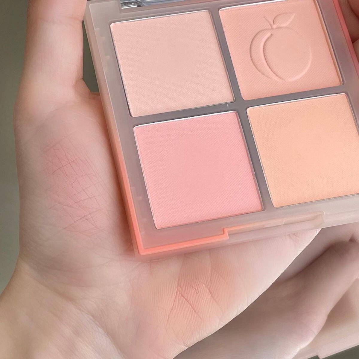 ブレンディングムードチーク/dasique/パウダーチークを使ったクチコミ（3枚目）