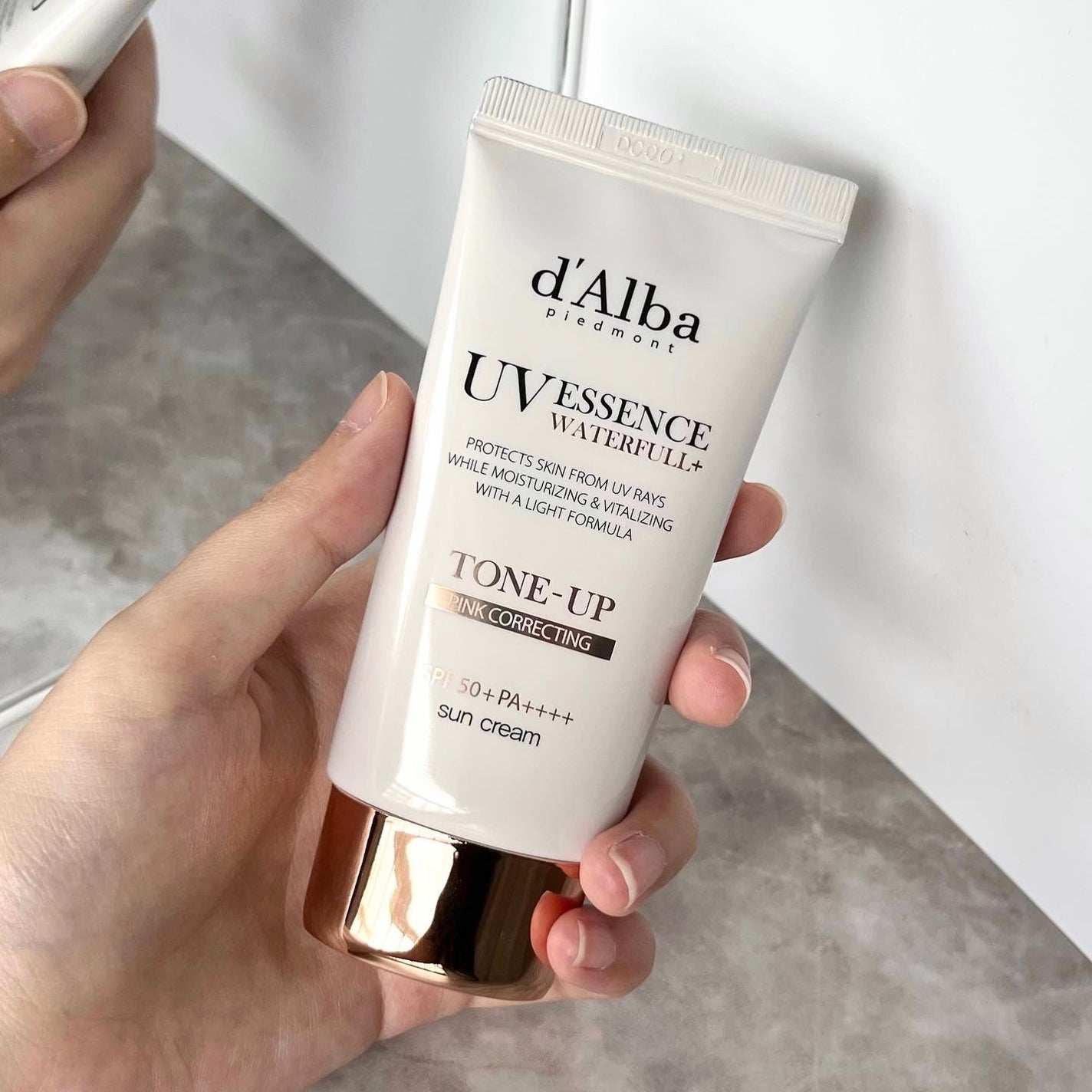 ウォータフルトーンアップサンクリーム/ダルバ/日焼け止めクリームを使ったクチコミ(1枚目)