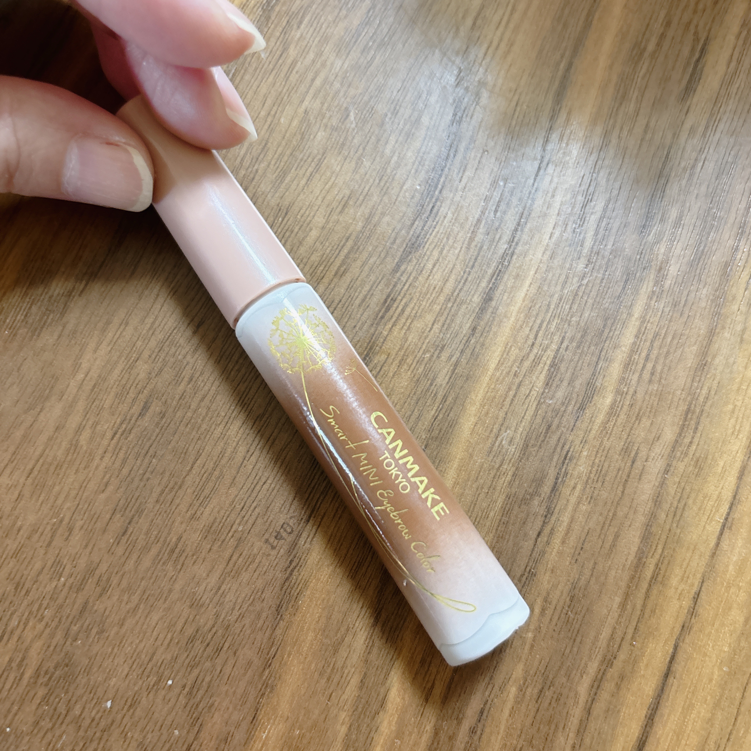 スマートミニアイブロウカラー 01 いつものブラウン/キャンメイク/眉マスカラを使ったクチコミ（1枚目）