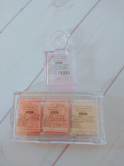 シャドーカスタマイズ/MAJOLICA MAJORCA/単色アイシャドウを使ったクチコミ(4枚目)