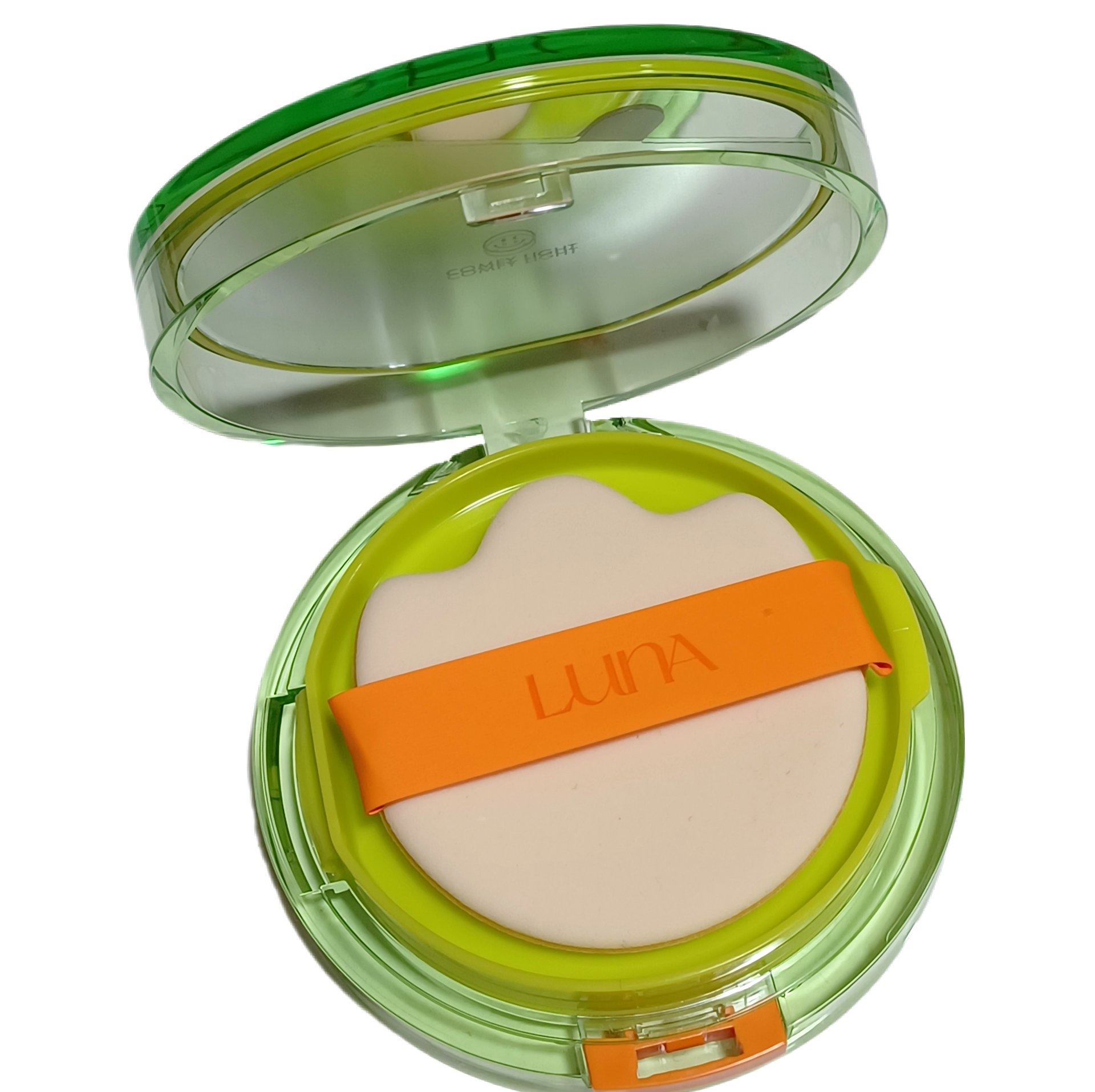 コンフィーライトクッション/LUNA/クッションファンデーションを使ったクチコミ（2枚目）