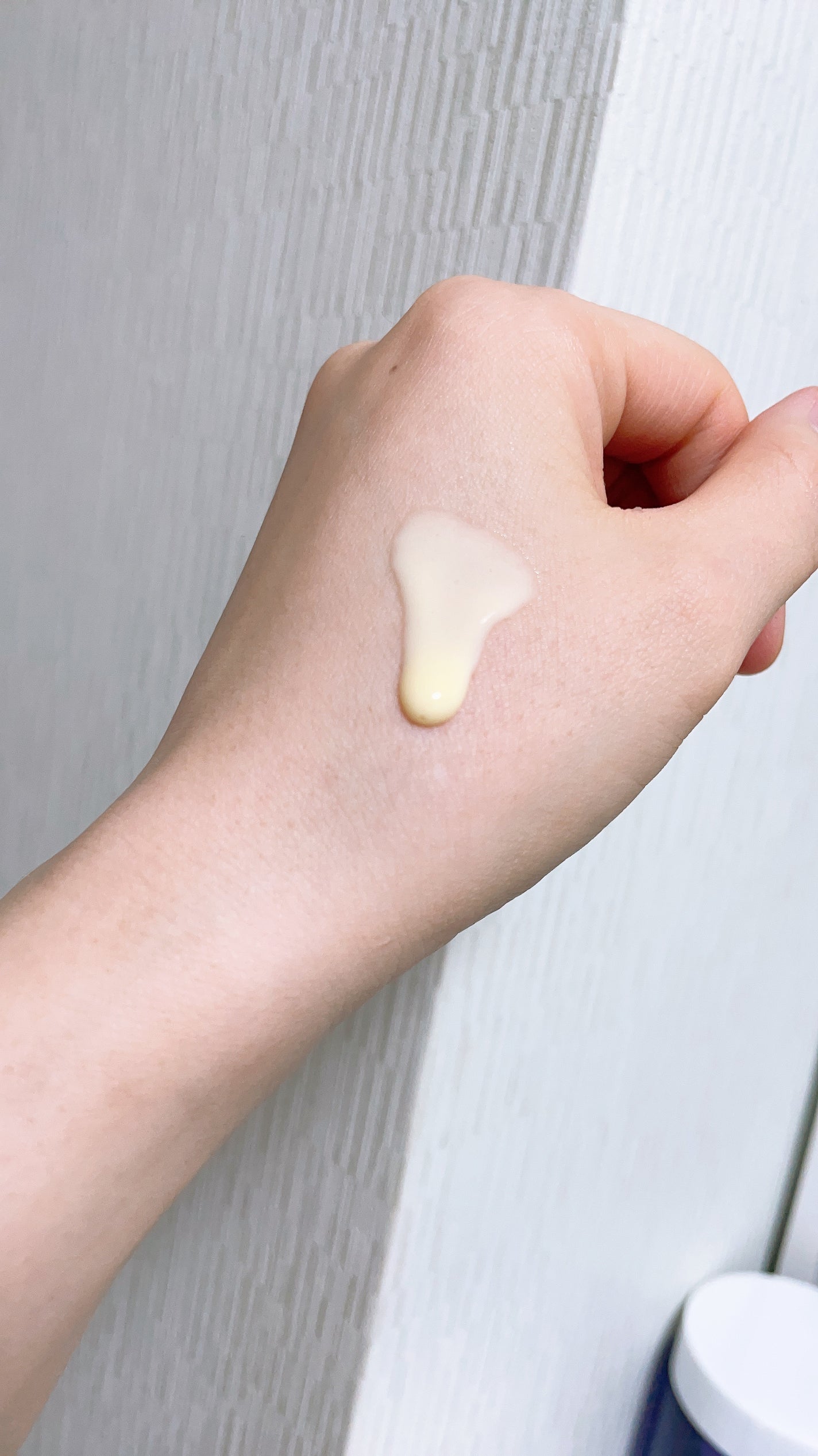 8デイズピュアビタミンCアンプル/VARI:HOPE/美容液を使ったクチコミ(2枚目)