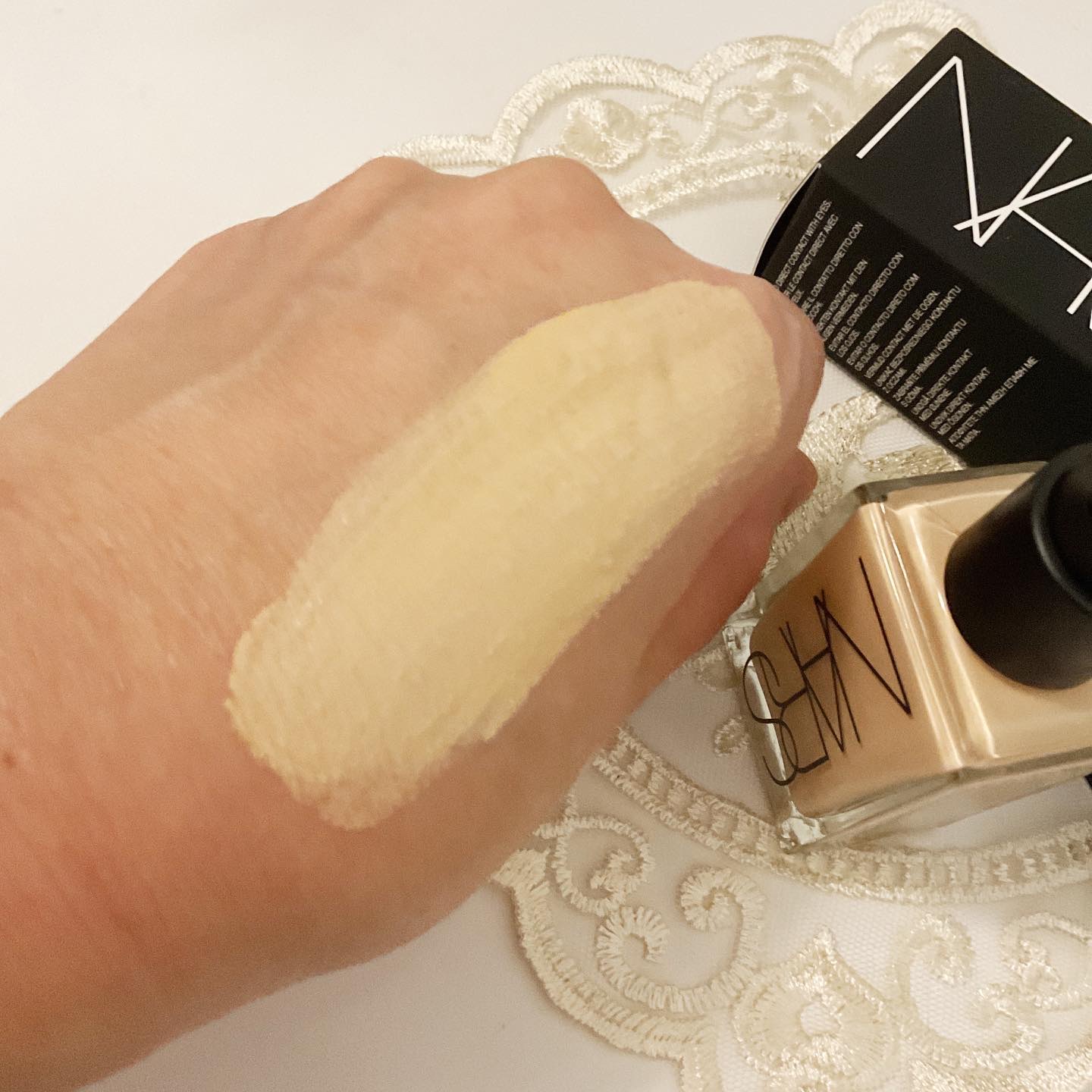 ライトリフレクティング ファンデーション 02174/NARS/リキッドファンデーションを使ったクチコミ（3枚目）