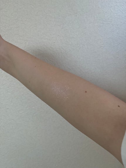 ル・レオスールデクラ /クレ・ド・ポー ボーテ/パウダーハイライトを使ったクチコミ(4枚目)