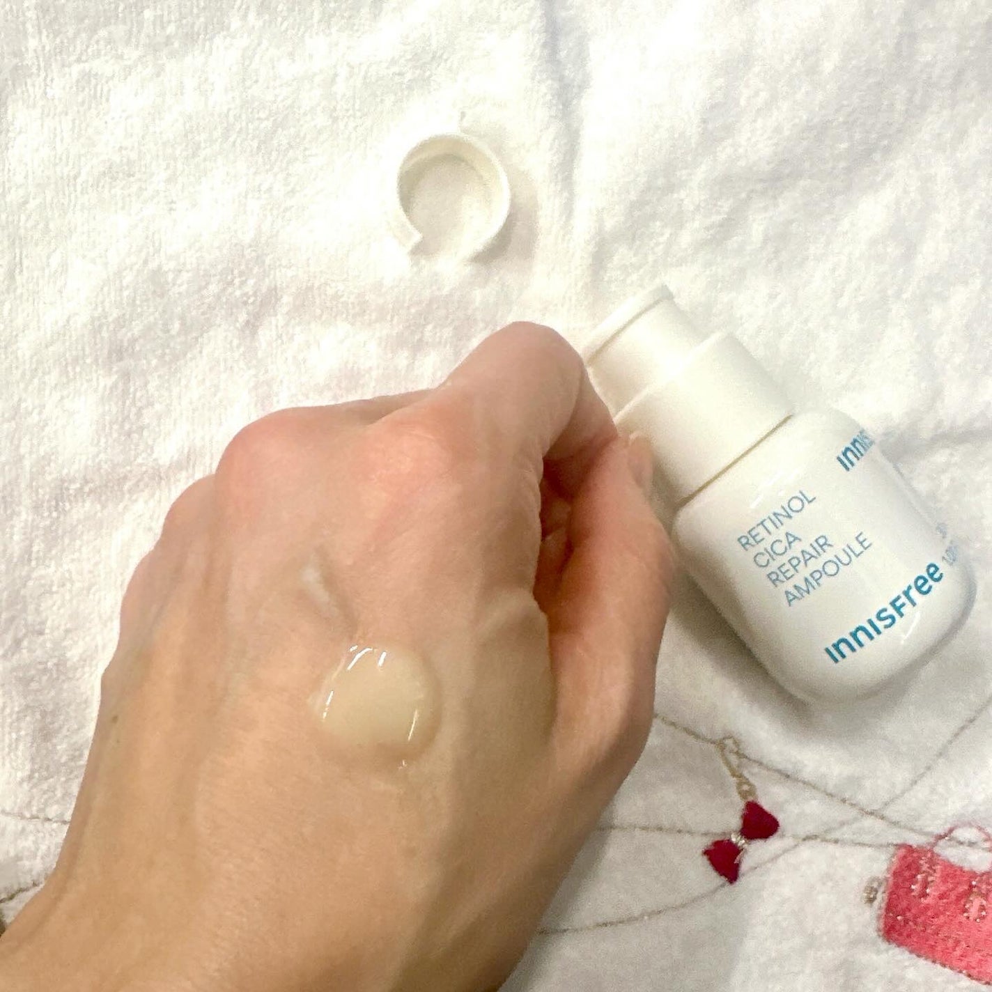 レチノール シカ リペア セラム/innisfree/美容液を使ったクチコミ(4枚目)